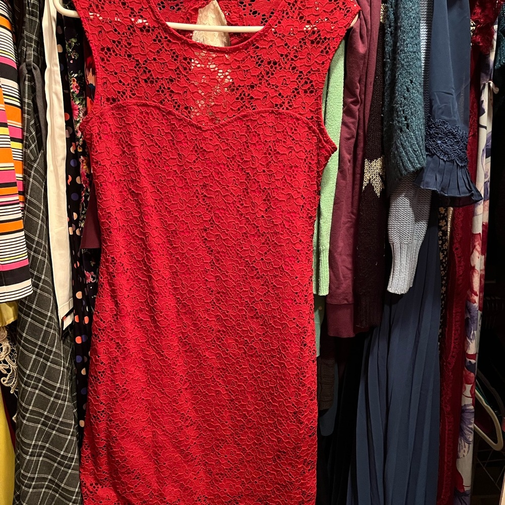 Red lace sheath dress with open back